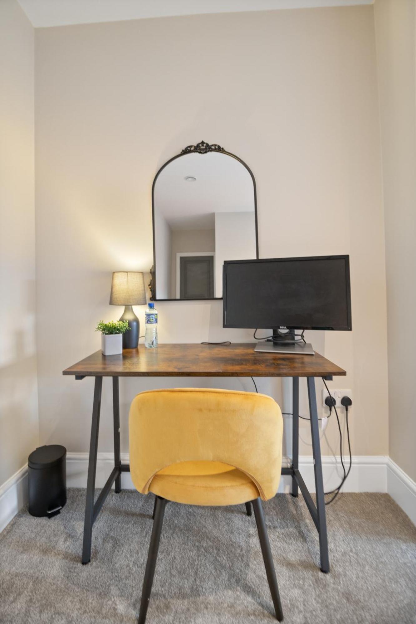 Whiskawaystays - Victoria House - Apartment 6 우스터 외부 사진